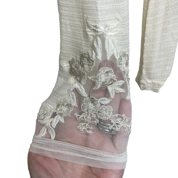 FREE PEOPLE Saheli Embroidered Mesh Top Ivory OB877344 Extra Small Ecru Color - Picture 3 of 15